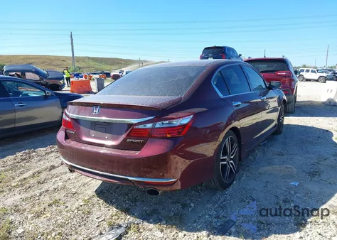 2016 Honda Accord Sport z USA, uszkodzony, nr VIN 1HGCR2F55GA100490